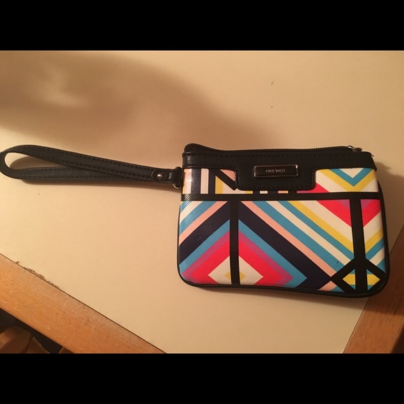 Nine West Wristlet - Picture 2 of 5
